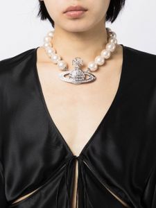 Vivienne Westwood collier serti de perles à plaque Orb - Argent