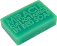 Giggle Beaver zeep Miracle Cure For Farting 100 gram groen - thumbnail