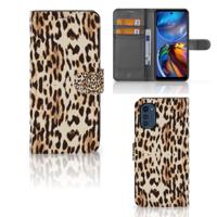 Motorola Moto E32 | Moto E32s | Telefoonhoesje | Met pasjeshouder | Leopard