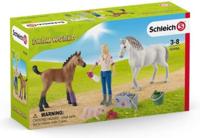 Schleich 42486 dierenarts op bezoek bij merrie en veulen - thumbnail