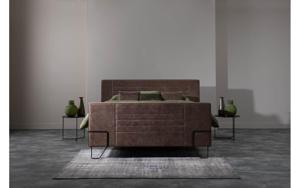 Goossens Excellent Boxspring Forma Hexagon met voetbord