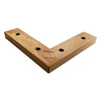 Meubelpoot houtkleur hoek 20 bij 20 cm en hoogte 2 cm van massief hout
