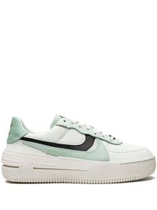 Nike baskets Air Force 1 PLT.AF.ORM - Blanc