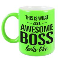 Awesome boss cadeau mok / beker voor baas neon groen 330 ml