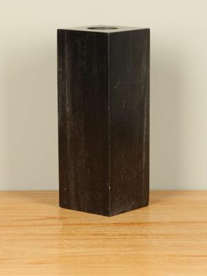 Waxinelichtje vierkant versteend hout nr. 20, 25 cm