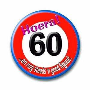 Button 60 jaar verkeersbord