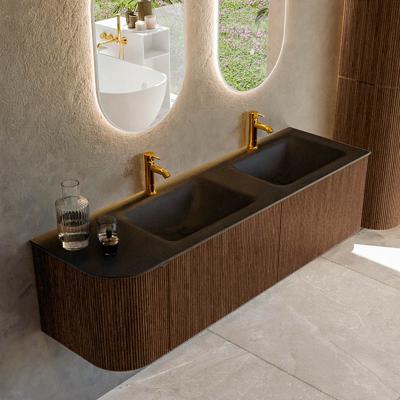 Badmeubel Mondiaz Kurve | 155 cm | Meubelkleur Walnut | Wastafelkleur Urban | Dubbele spoelbak | 2 kraangaten