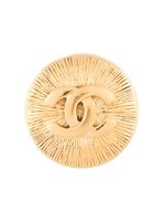 CHANEL Pre-Owned broche CC à logo - Or