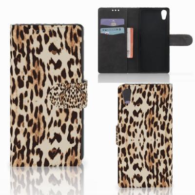Sony Xperia XA1 | Telefoonhoesje | Met pasjeshouder | Leopard