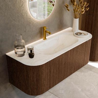 Badmeubel Mondiaz Kurve-Dlux | 120 cm | Meubelkleur Walnut | Wastafelkleur Ostra | Solid surface | Midden spoelbak | 1 kraangat