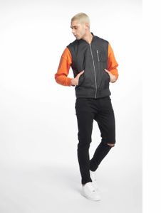Urban Classics / Bodywarmer Bomber in zwart