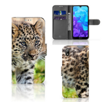 Huawei Y5 (2019) Telefoonhoesje met Pasjes Baby Luipaard - thumbnail