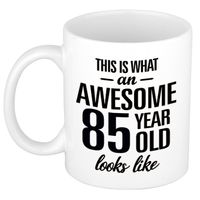 Awesome 85 year cadeau mok / beker 300 ml