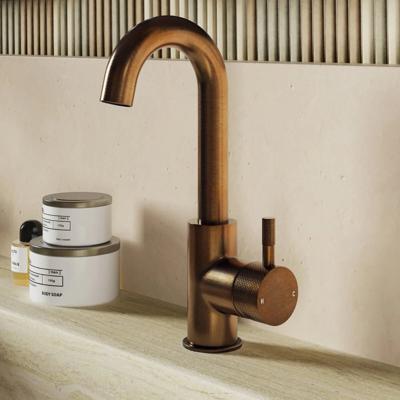Wastafelkraan SaniClear Matrix Curved | Opbouw | Mengkraan | Hoog model | Verouderd messing