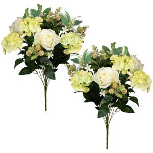 Kunstbloemen boeket rozen met bladgroen - 2x - creme wit/geel - H52 cm - Bloemstuk