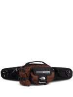 Supreme "x The North Face sac banane Tech ""FW 22""" - Marron Supreme "x The North Face sac banane Tech ""FW 22""" - Marron