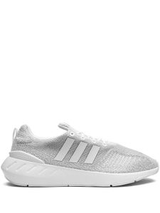 adidas baskets Run Swift 2 - Gris