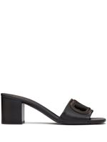 Valentino Garavani mules en cuir à détail VLogo 60 mm - Noir