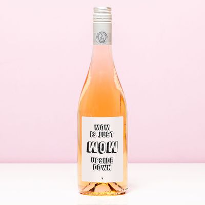 Wijnfles Mom is wow upside down - Rosé (Blush Rosé)