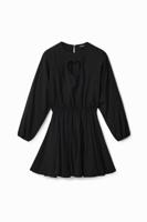 Korte jurk met hart - BLACK - M