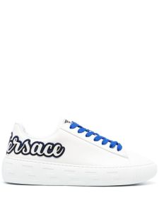 Versace baskets à logo Greca imprimé - Blanc