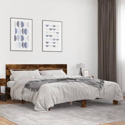 Bedframe bewerkt hout metaal gerookt eikenkleurig 200x200 cm