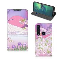 Motorola G8 Plus | Hoesje maken | Bird Flying