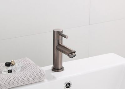 Fonteinkraan SaniClear Iron | Opbouw | Koudwater kraan | Standaard model | 1-hendel | Rond | Verouderd ijzer - Gunmetal