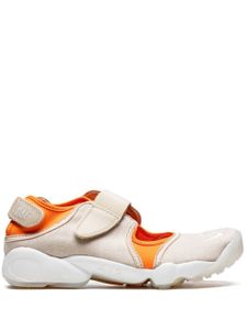 Nike baskets Air Rift - Tons neutres