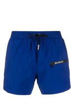 Balmain short de bain à logo imprimé - Bleu - thumbnail