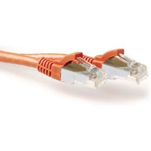 ACT Oranje 0,50 meter SFTP CAT6A patchkabel snagless met RJ45 connectoren