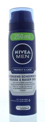 Nivea Men protect & care scheerschuim Nivea Men protect & care scheerschuim