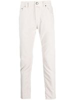 Jacob Cohën logo-patch tapered-leg trousers - Blanc