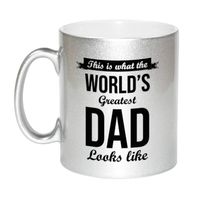 Worlds Greatest Dad cadeau mok / beker zilverglanzend 330 ml - feest mokken - thumbnail