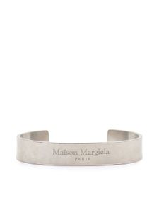 Maison Margiela bracelet torque à logo gravé - Argent