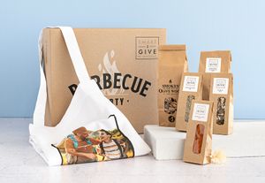 Smart2Give Cadeaupakket BBQ met Rode Schort