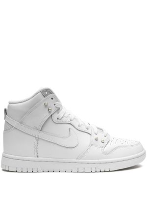 Nike baskets montantes Dunk SE - Blanc