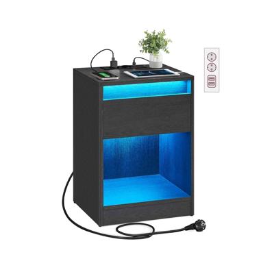 Nachtkastje met verstelbare ledverlichting en stopcontacten, Aszwart