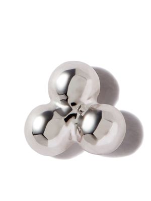 MARIA TASH puce d'oreille Three Ball Trinity en or blanc 18ct