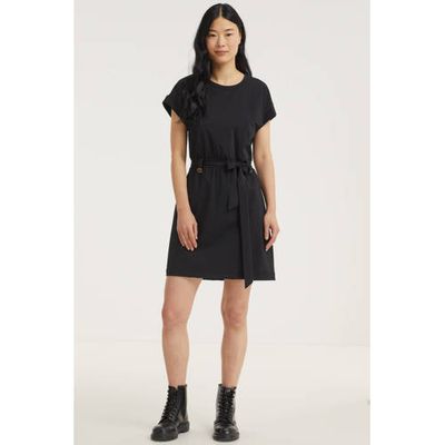 NIKKIE jurk Suzy Safari met ceintuur zwart