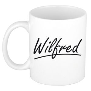 Naam cadeau mok / beker Wilfred met sierlijke letters 300 ml