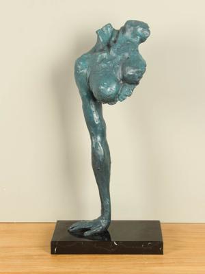 Bronzen beeld abstract On Hand op hardstenen voet
