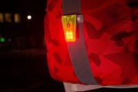 Wowow Magnetlight lampje, 4 rode leds, met magneetsluiting, oplaadbaar met USB-kabel - thumbnail
