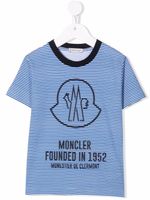 Moncler Enfant t-shirt rayé à logo imprimé - Bleu