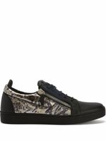 Giuseppe Zanotti baskets Frankie à imprimé graphique - Noir Giuseppe Zanotti baskets Frankie à imprimé graphique - Noir