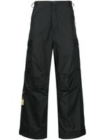 Maharishi pantalon droit à broderies - Noir