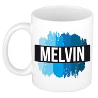 Melvin naam cadeau koffie mok - beker - met blauw verfstrepen - Cadeau collega - vaderdag