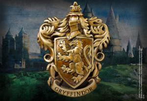 Harry Potter: Gryffindor Crest Wall Art