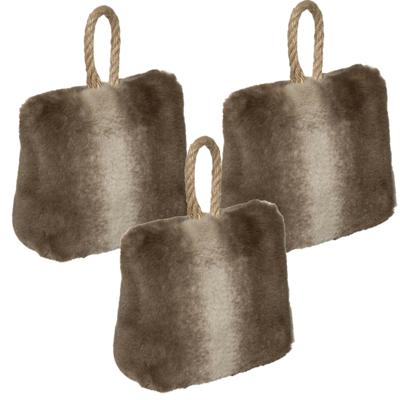 Atmosphera Deurstopper - Multipak van 3x stuks - nep bont - bruin - 17 cm - houdt deur tegen - gewic Atmosphera Deurstopper - Multipak van 3x stuks - nep bont - bruin - 17 cm - houdt deur tegen - gewic