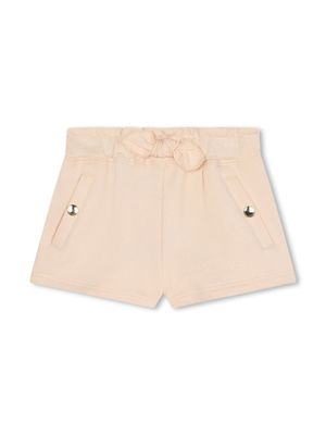 Chloé Kids short en coton biologique à logo imprimé - Tons neutres